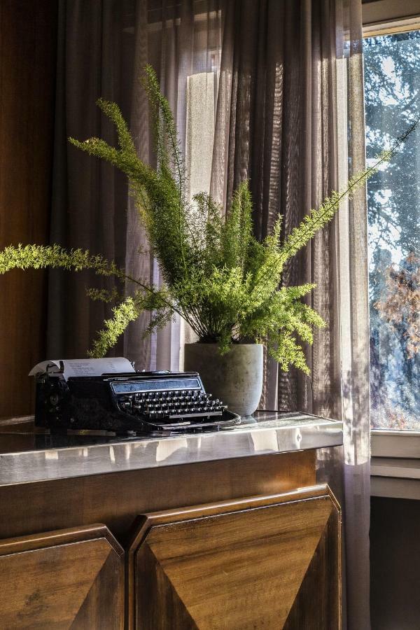 Hotel Beatrice Este Eksteriør bilde
